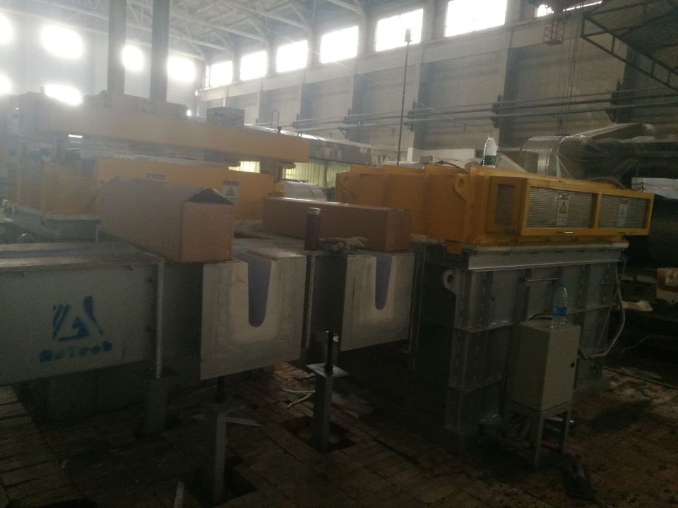 Aluminum liquid purification equipment