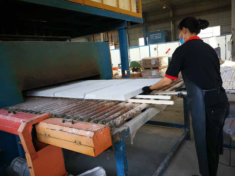 Manufacture Porous Alumina Ceramic Foam Filter